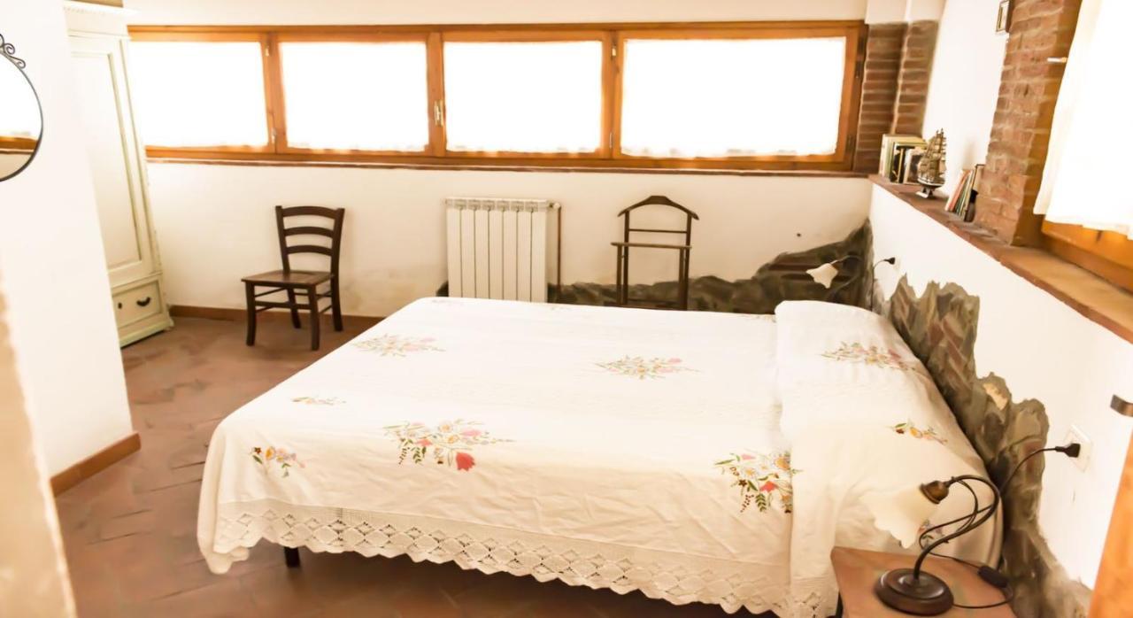 Armonie Del Chianti Bed & Breakfast L'Ugolino ภายนอก รูปภาพ